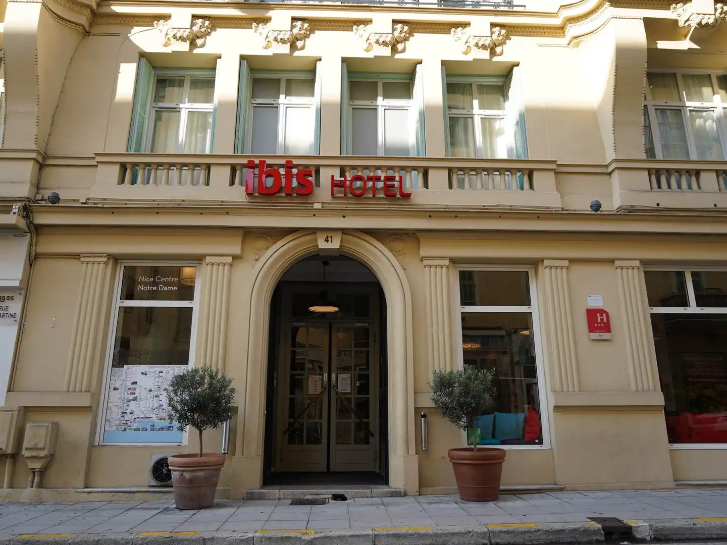 ibis Nice Centre Notre-Dame Aussenansicht