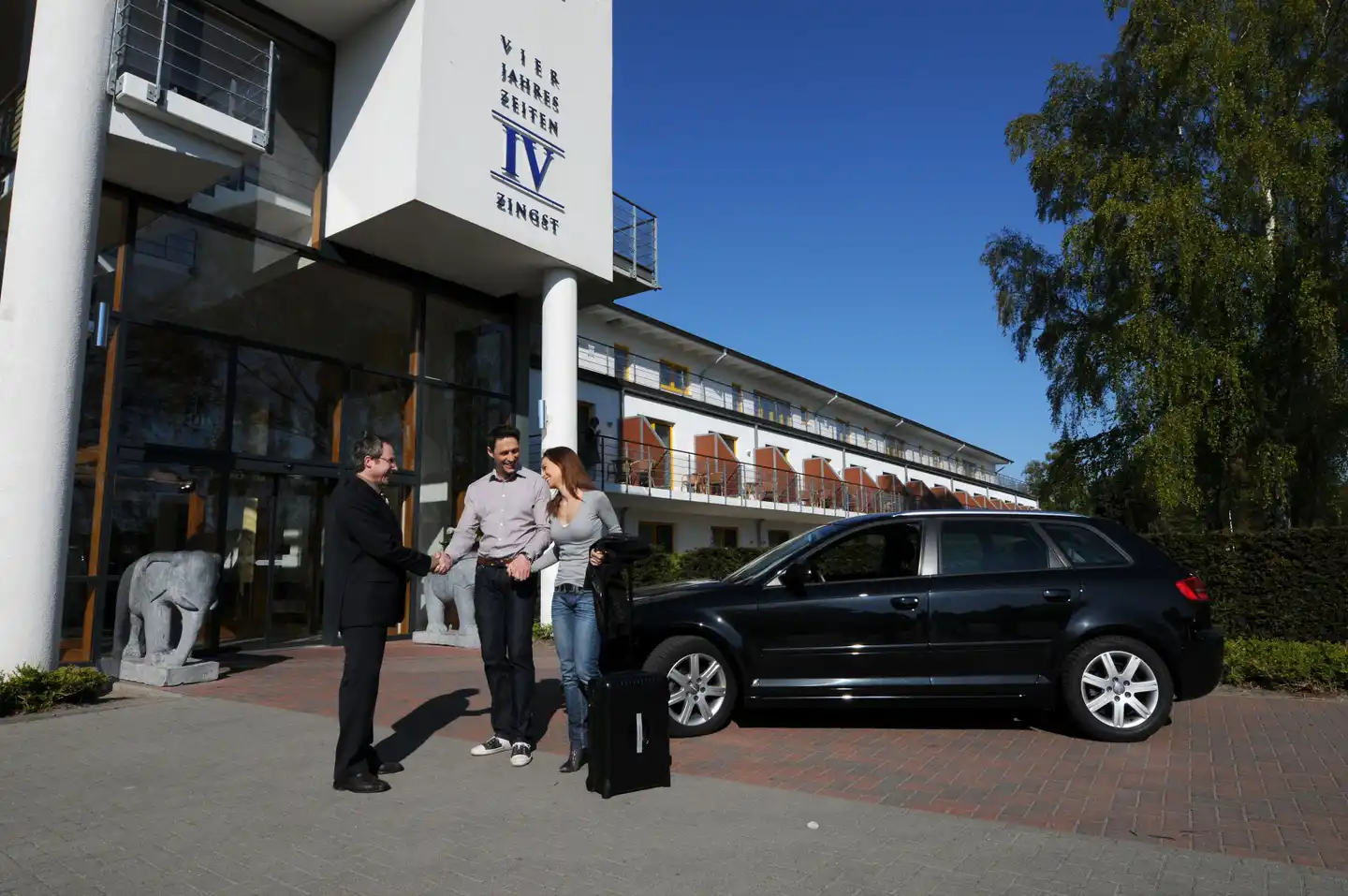 Vier Jahreszeiten Zingst Aussenansicht