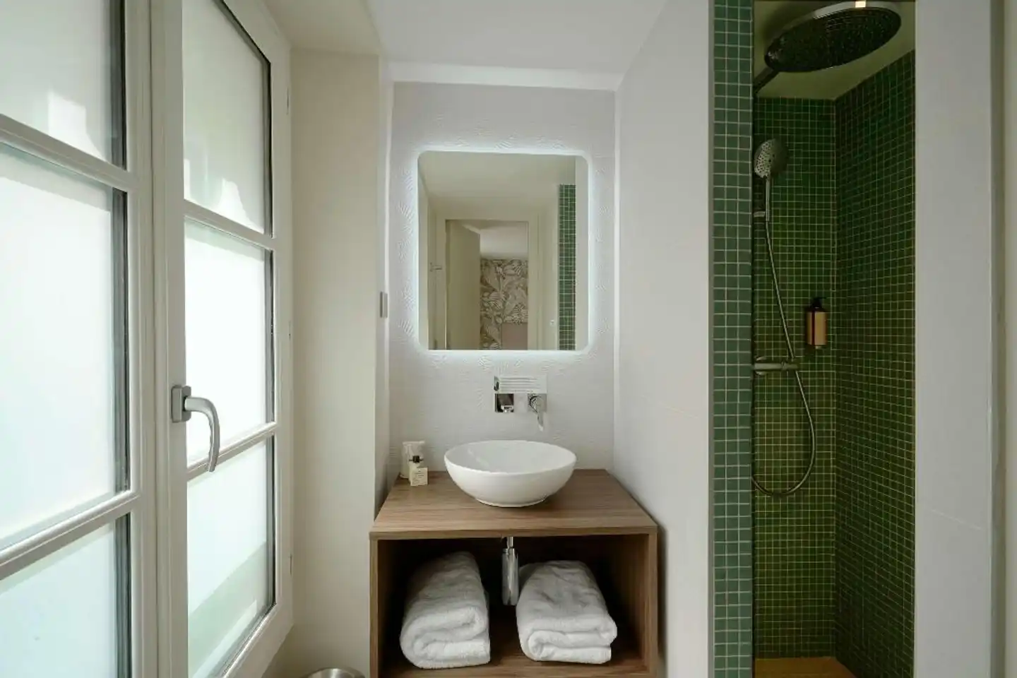 Hôtel Littéraire Arthur Rimbaud Badezimmer