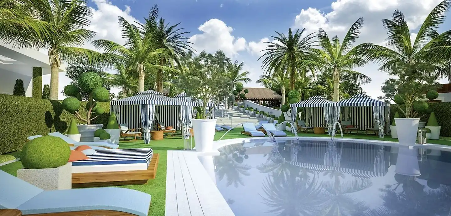 Cadillac Hotel & Beach Club Pool