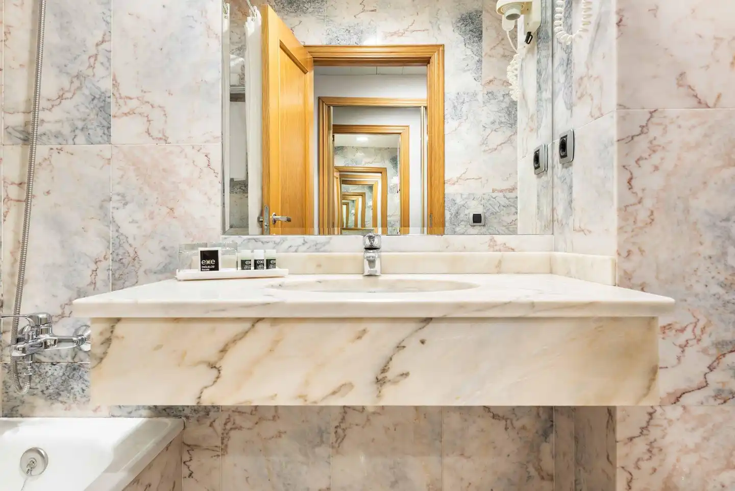 Exe Area Central Badezimmer