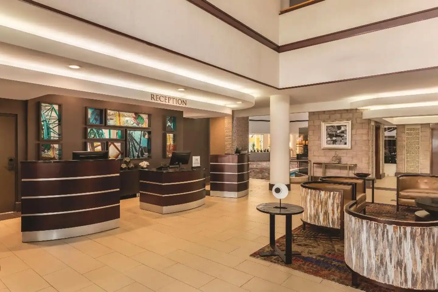 Embassy Suites by Hilton Orlando International Drive ICON Park Lobby