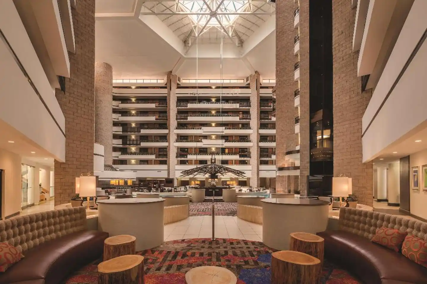 Embassy Suites by Hilton Orlando International Drive ICON Park Lobby