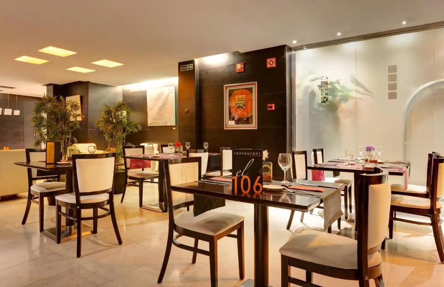 Acevi Villarroel Restaurant