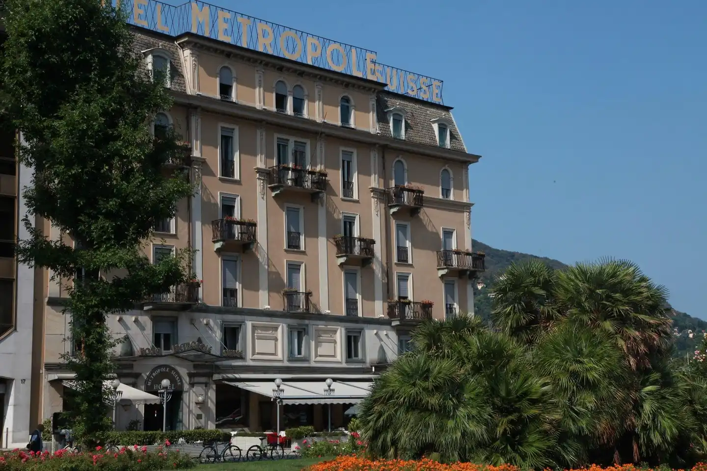 Metropole Suisse Aussenansicht