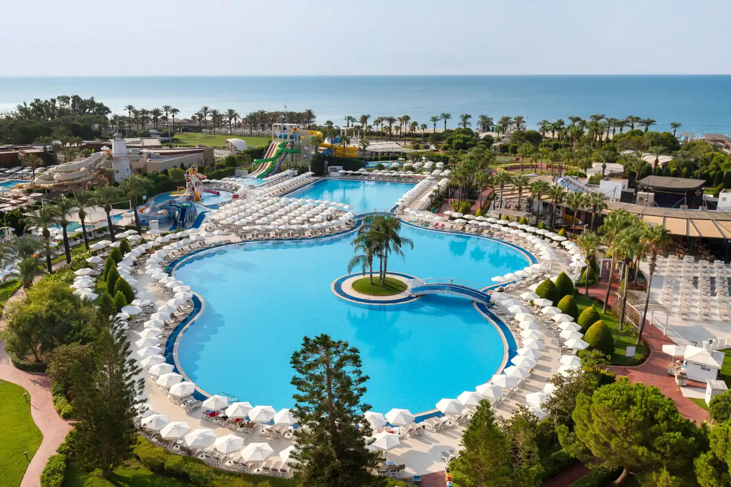 Miracle Resort Pool