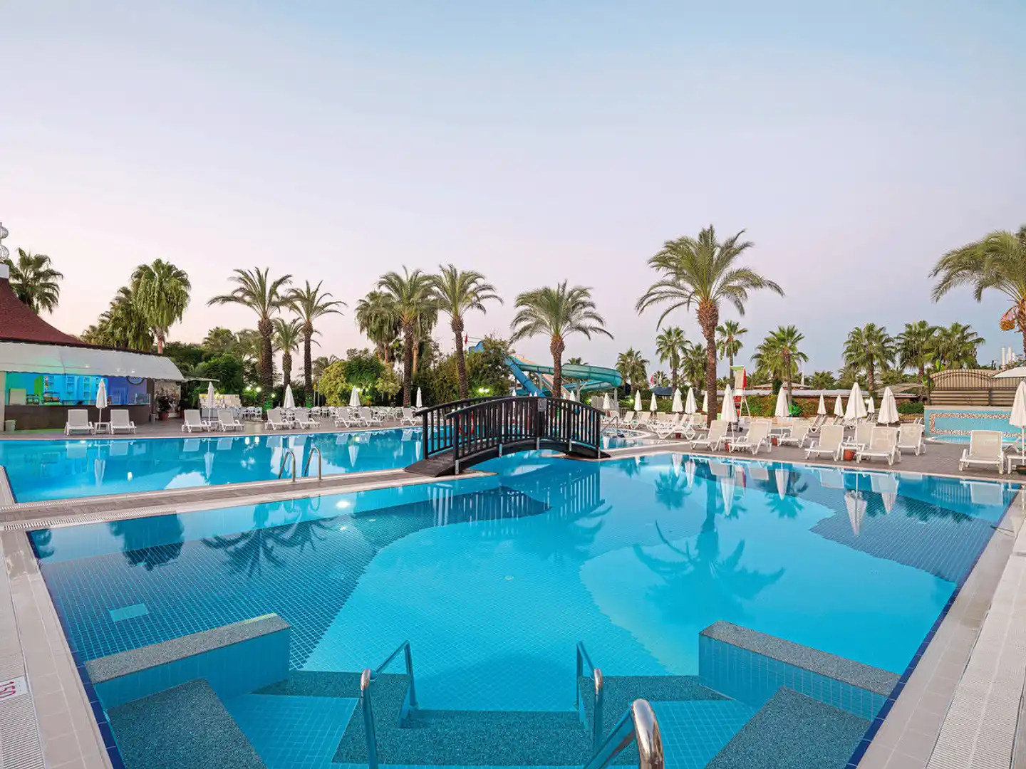 Aydinbey Famous Resort Pool
