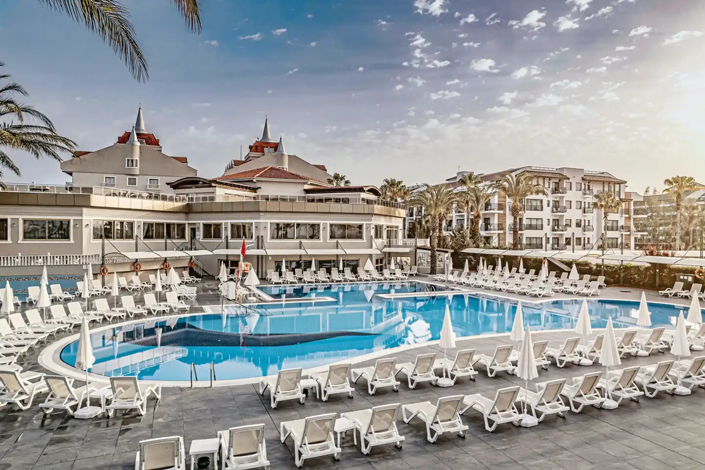 Aydinbey Famous Resort Pool