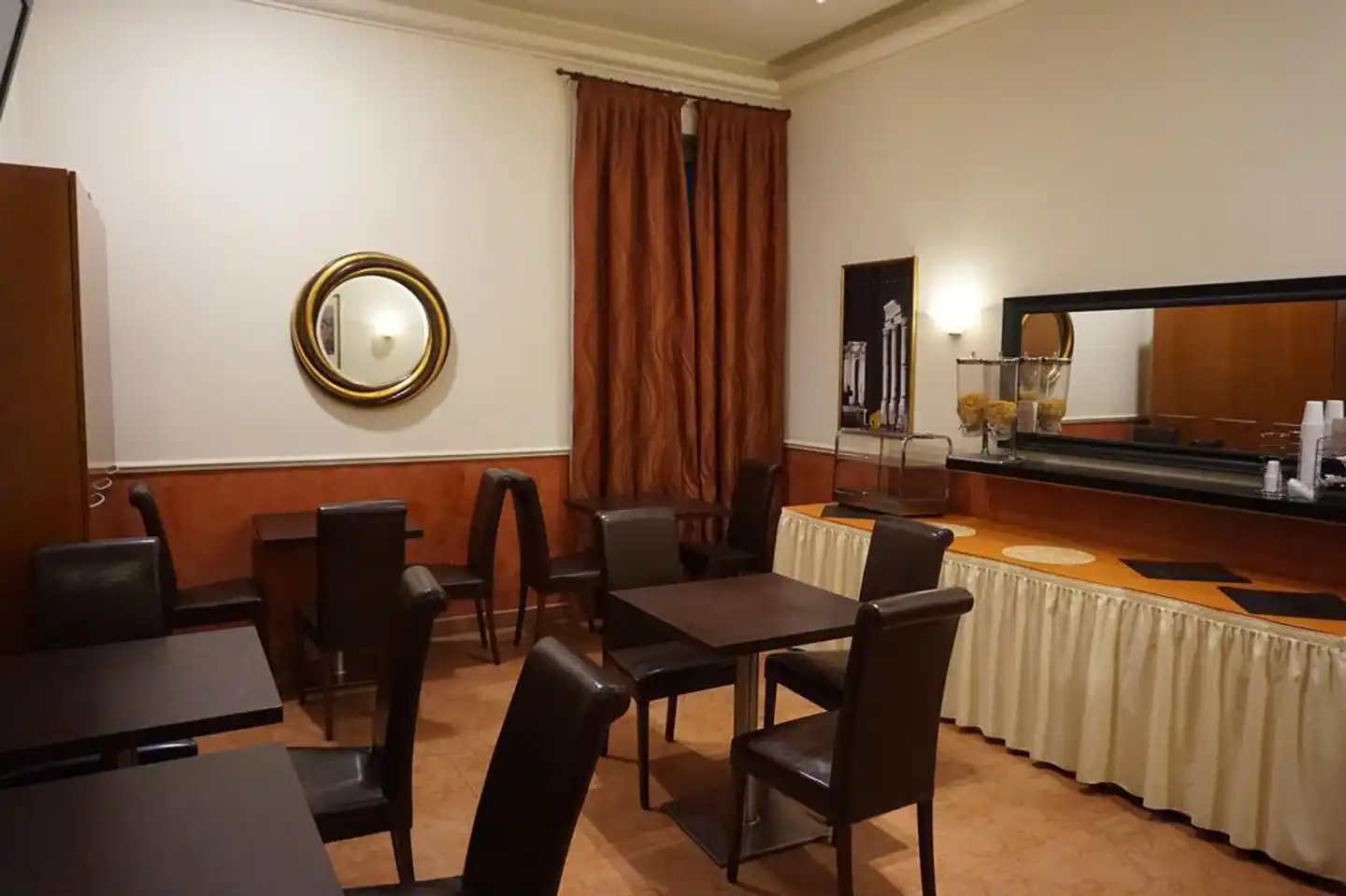 Everest Inn Rome Wohnbeispiel