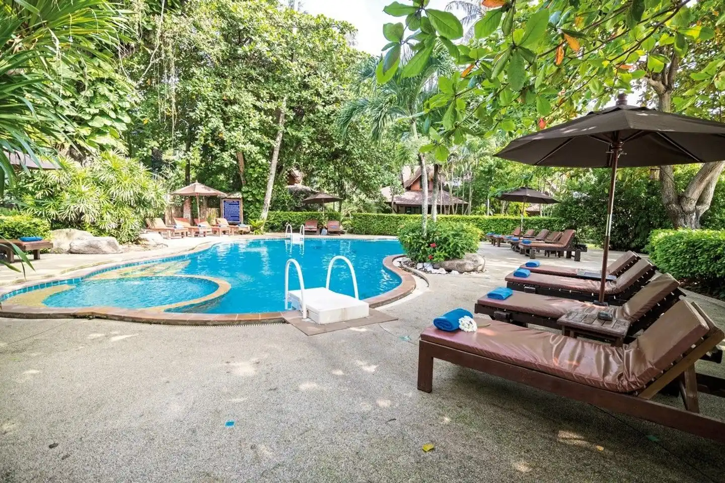 Sand Sea Resort Pool