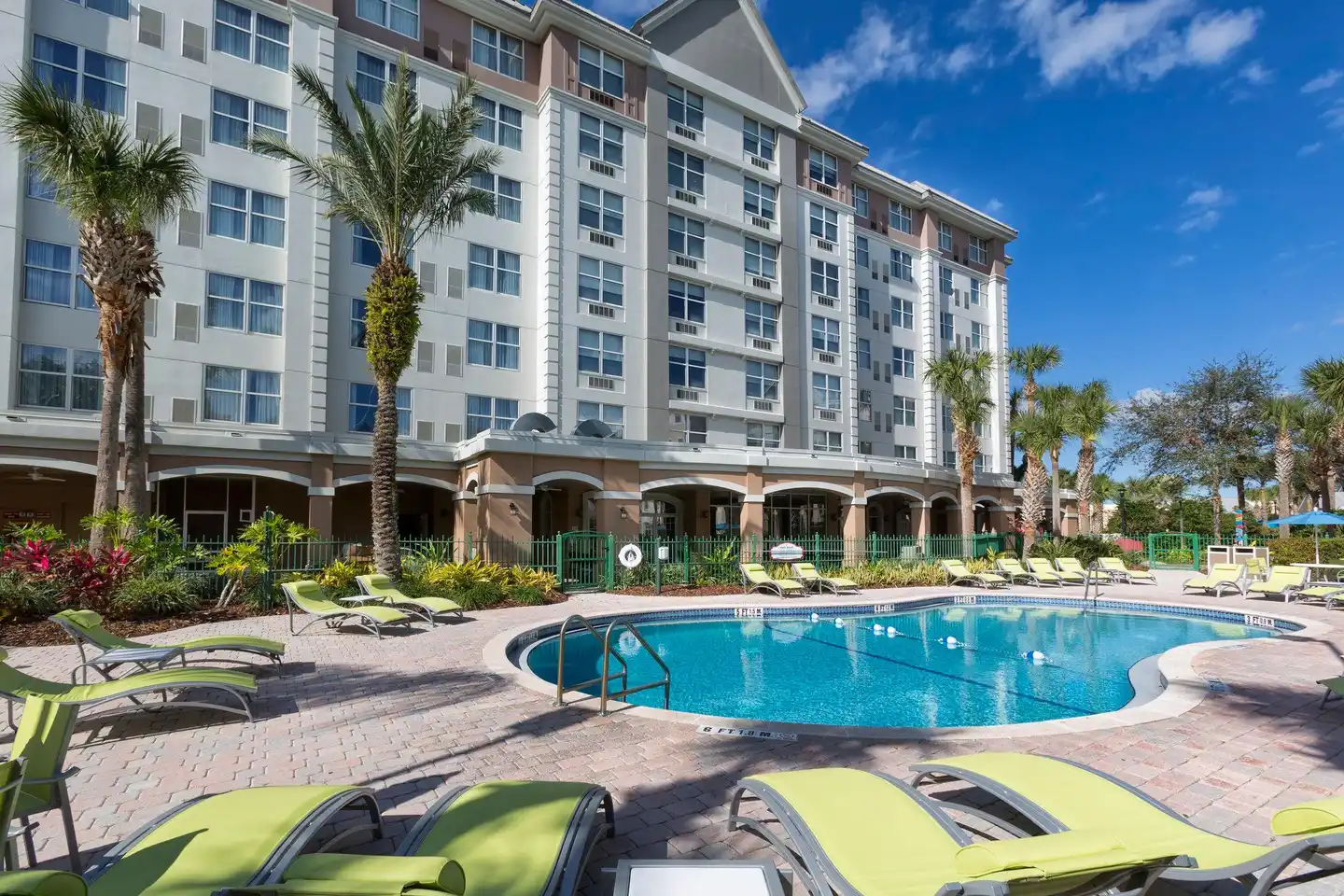 Holiday Inn Express & Suites S Lake Buena Vista Aussenansicht