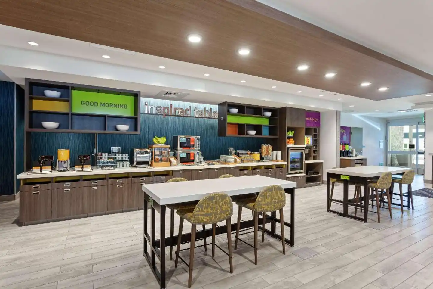 Home2 Suites by Hilton Temecula Bar