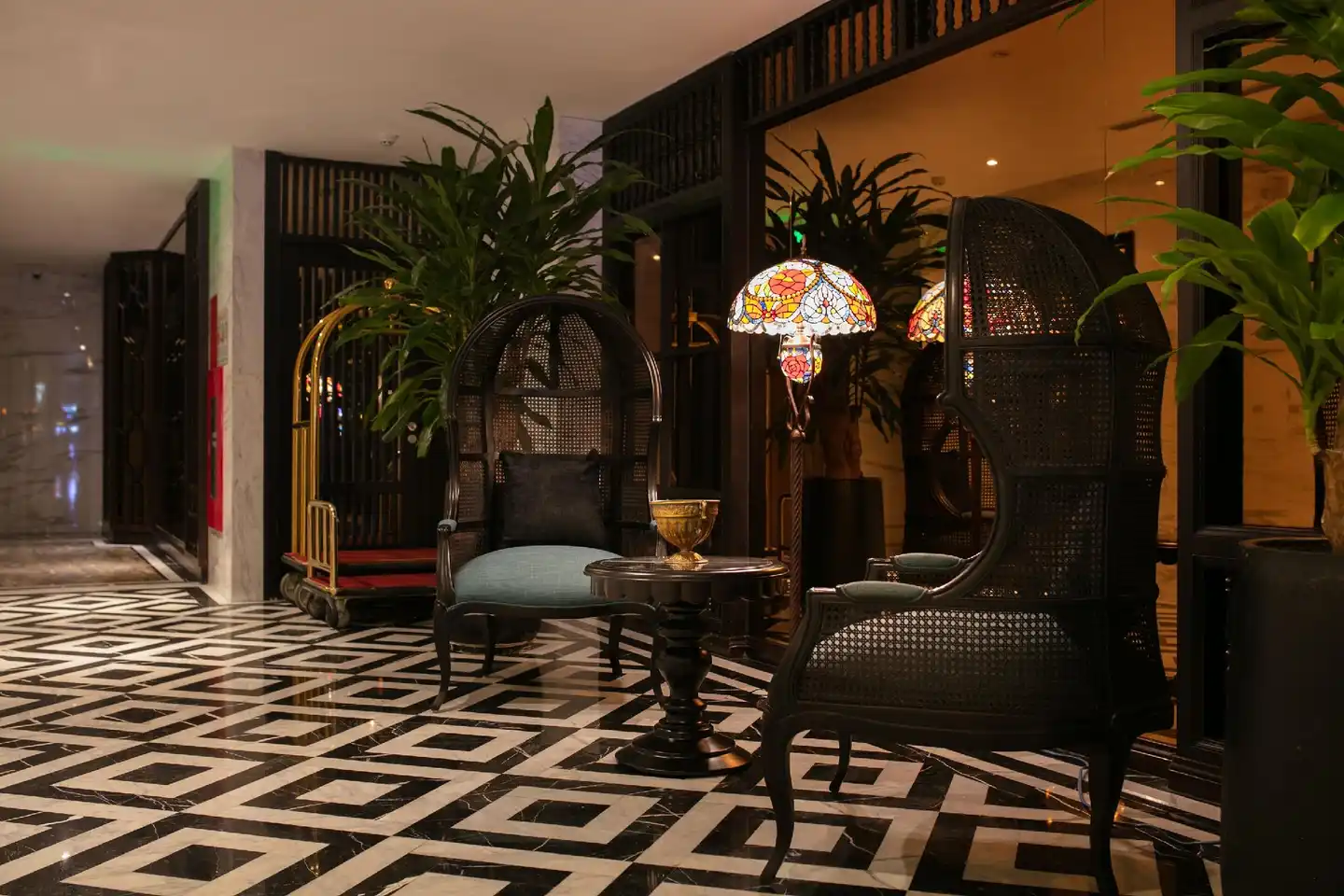 LeaH Silk Hotel Lobby