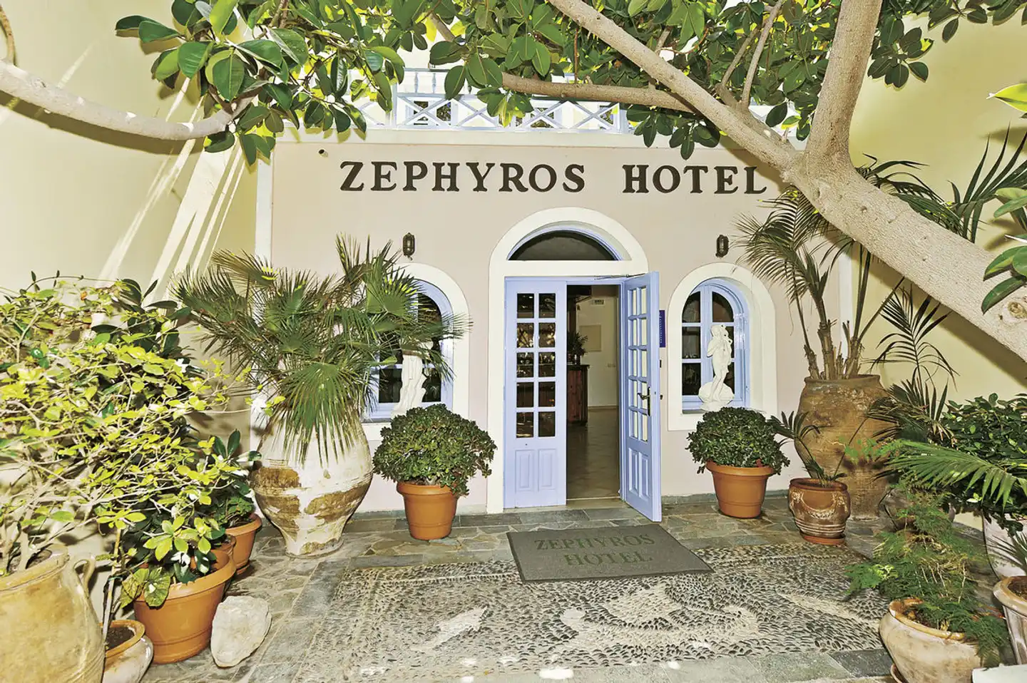 Zephyros Aussenansicht