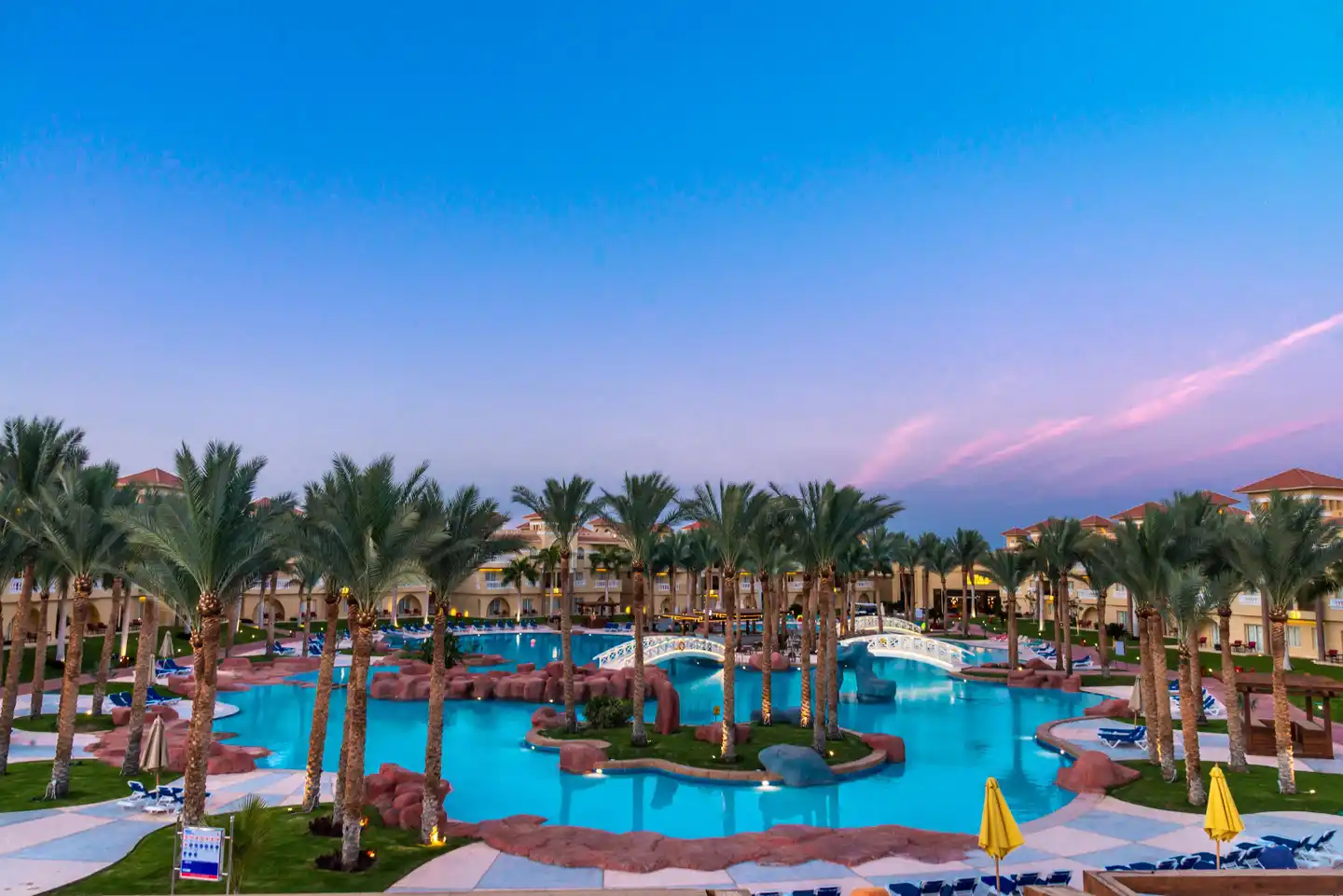 Rixos Premium Seagate Pool