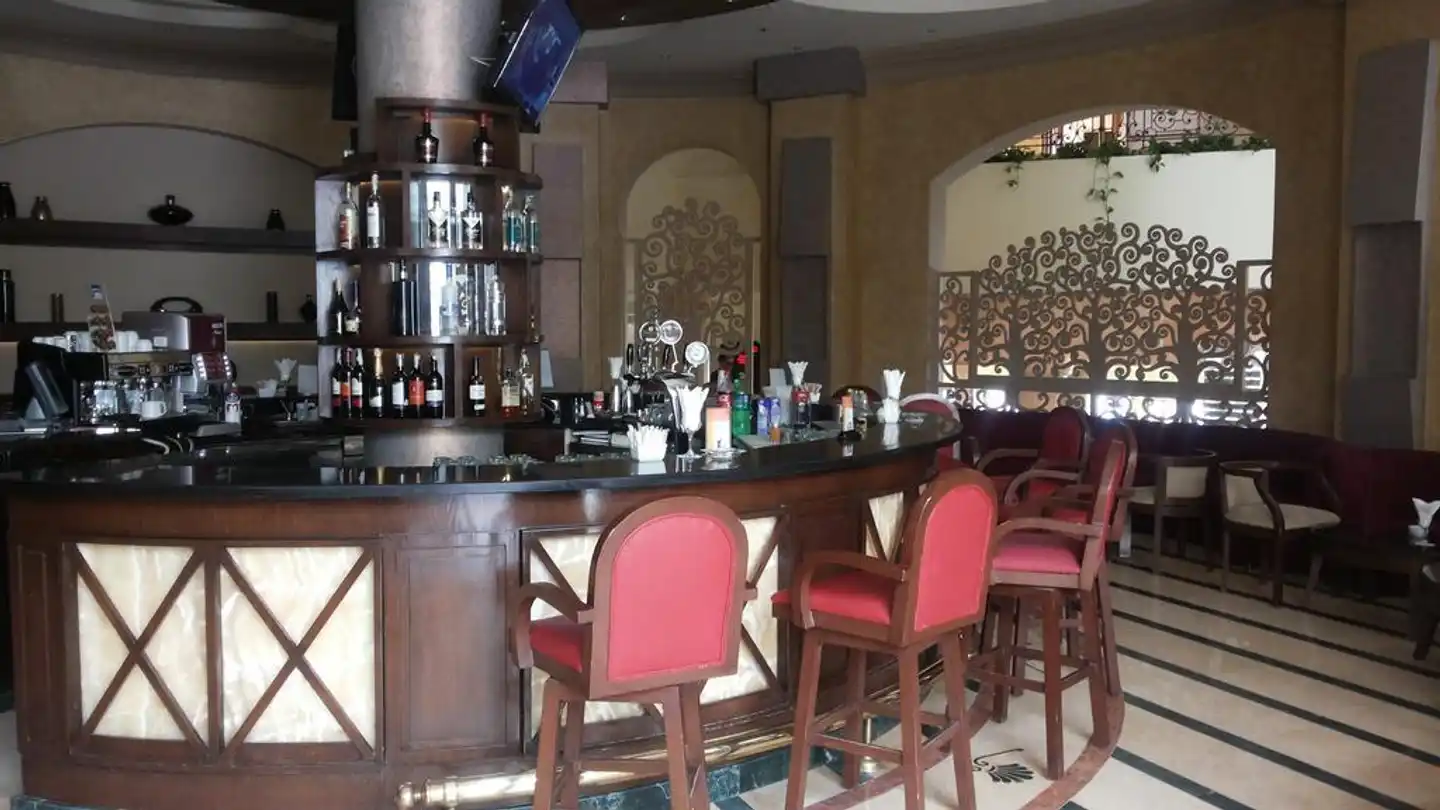 Hurghada Long Beach Resort Bar