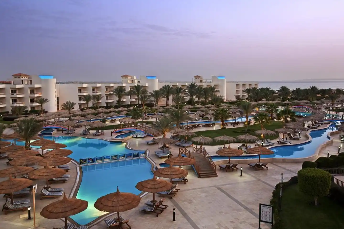 Hurghada Long Beach Resort Pool