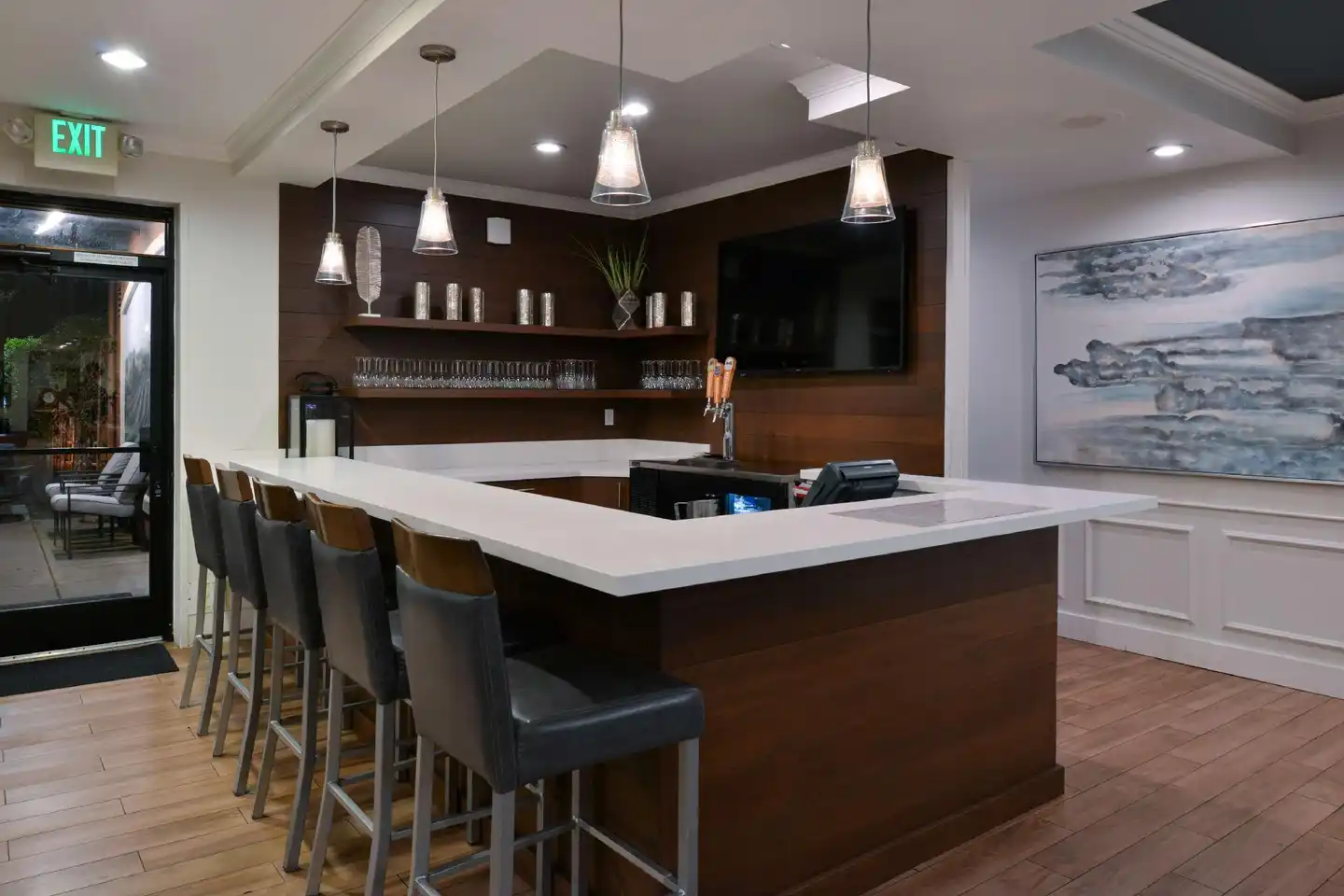 Hilton Garden Inn Napa Bar