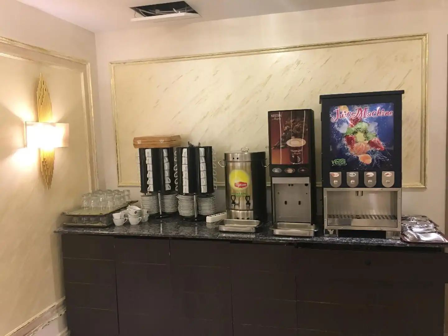 Laleli Gonen Hotel Bar