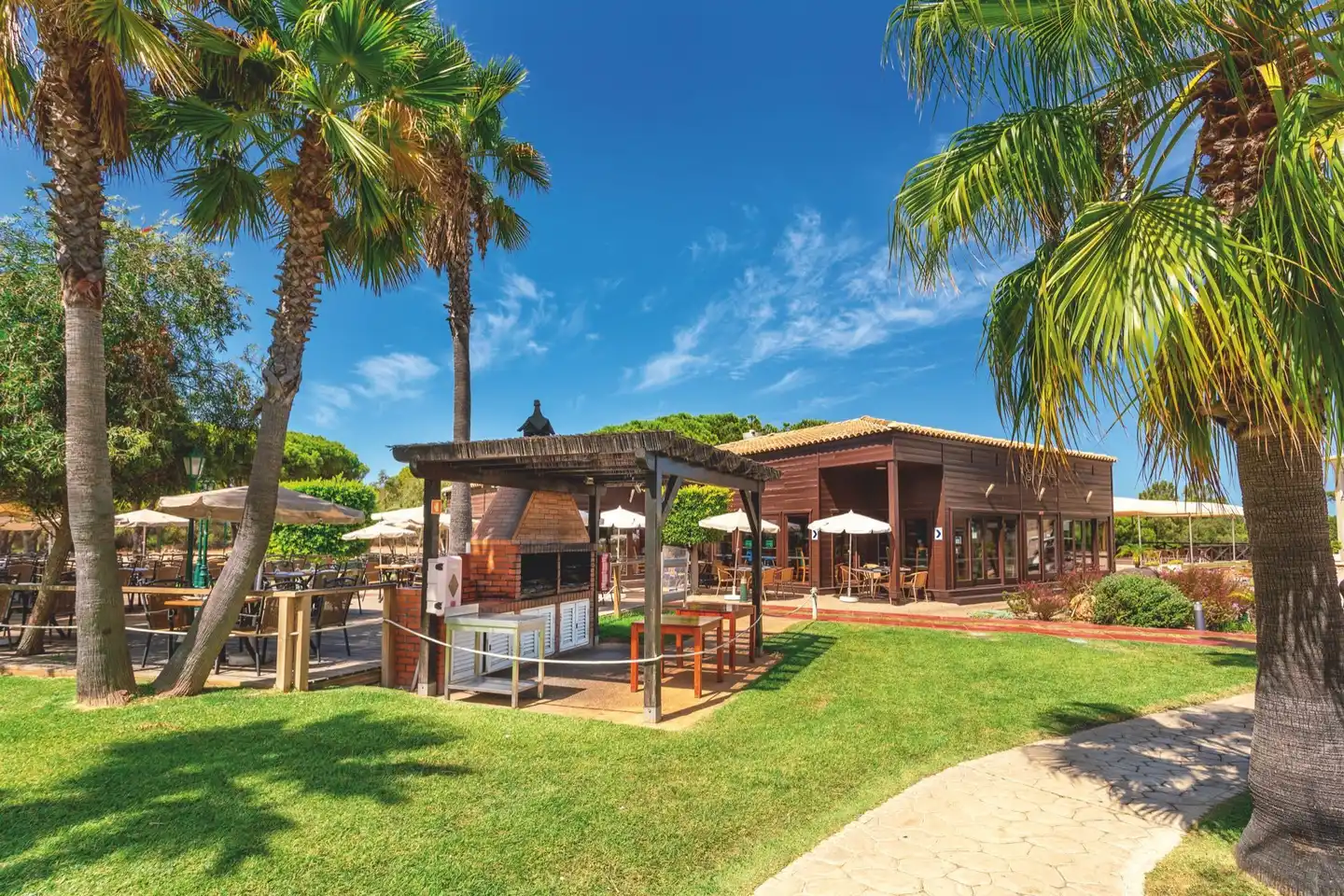 AP Adriana Beach Resort Garten