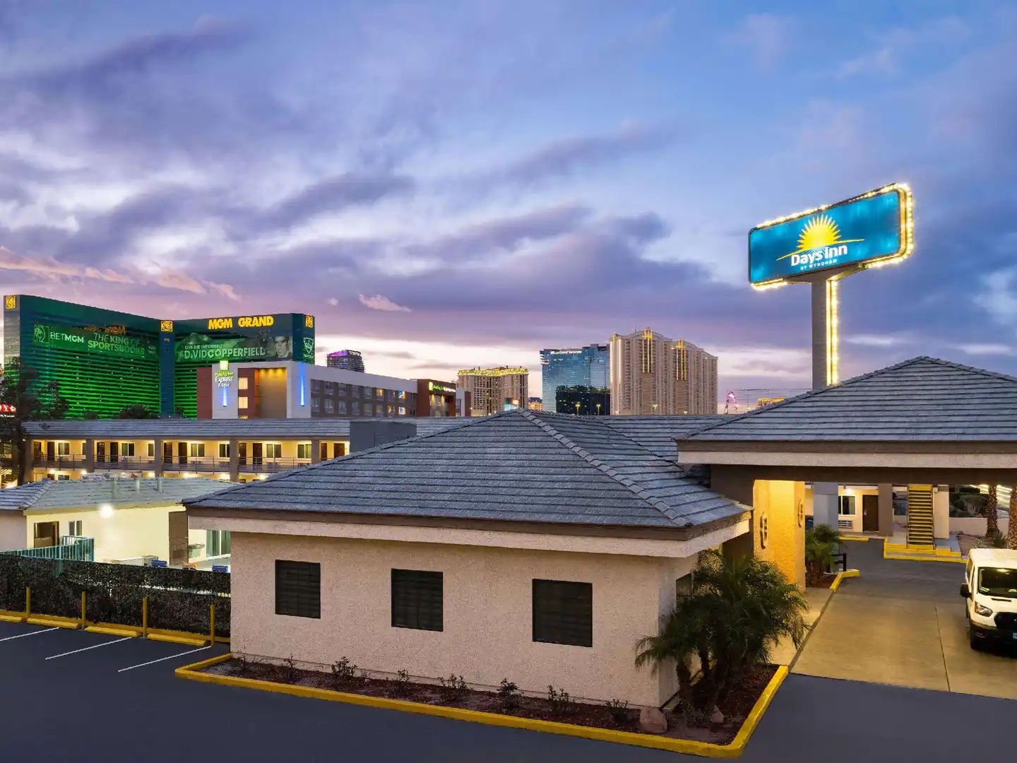 Days Inn by Wyndham Las Vegas Airport Near the Strip Aussenansicht