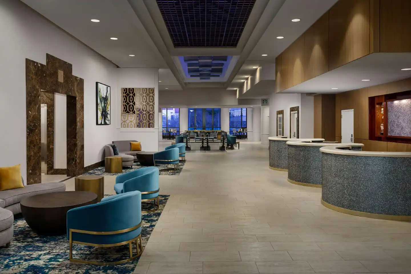 Hilton Charlotte University Place Bar