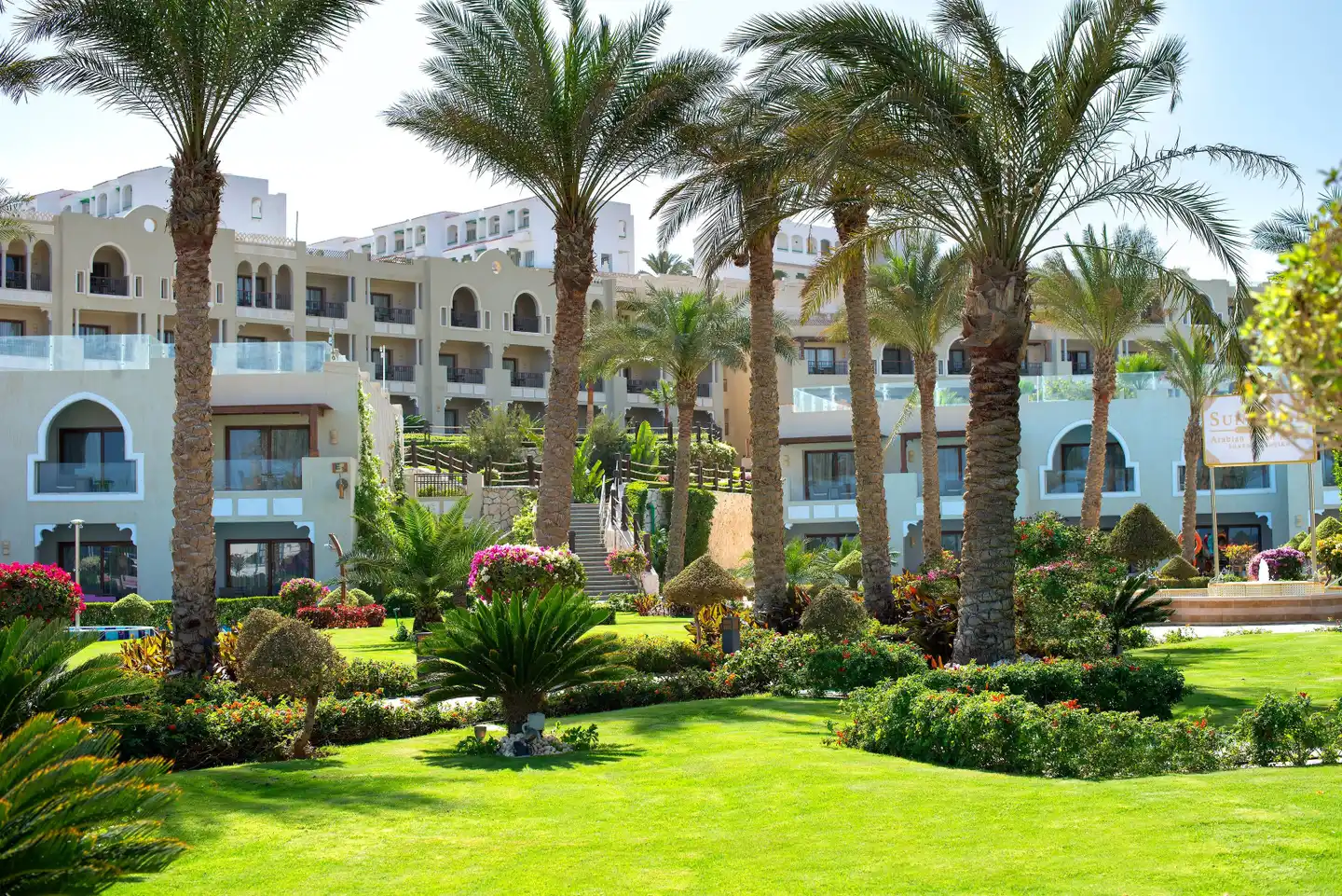 SUNRISE Arabian Beach Resort - Grand Select Aussenansicht