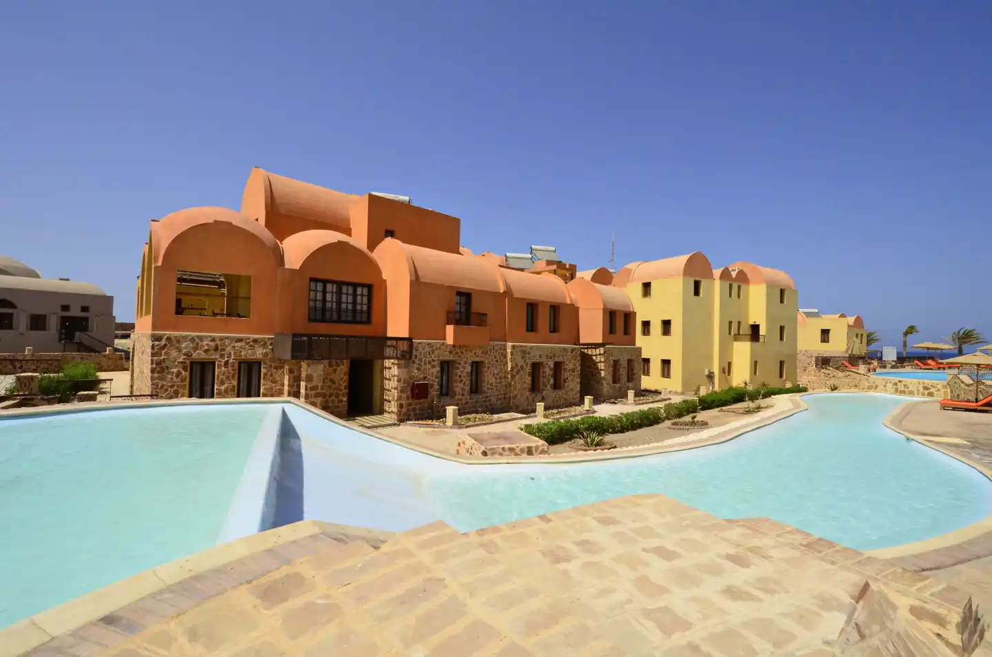 Rohanou Beach Resort & Ecolodge Pool