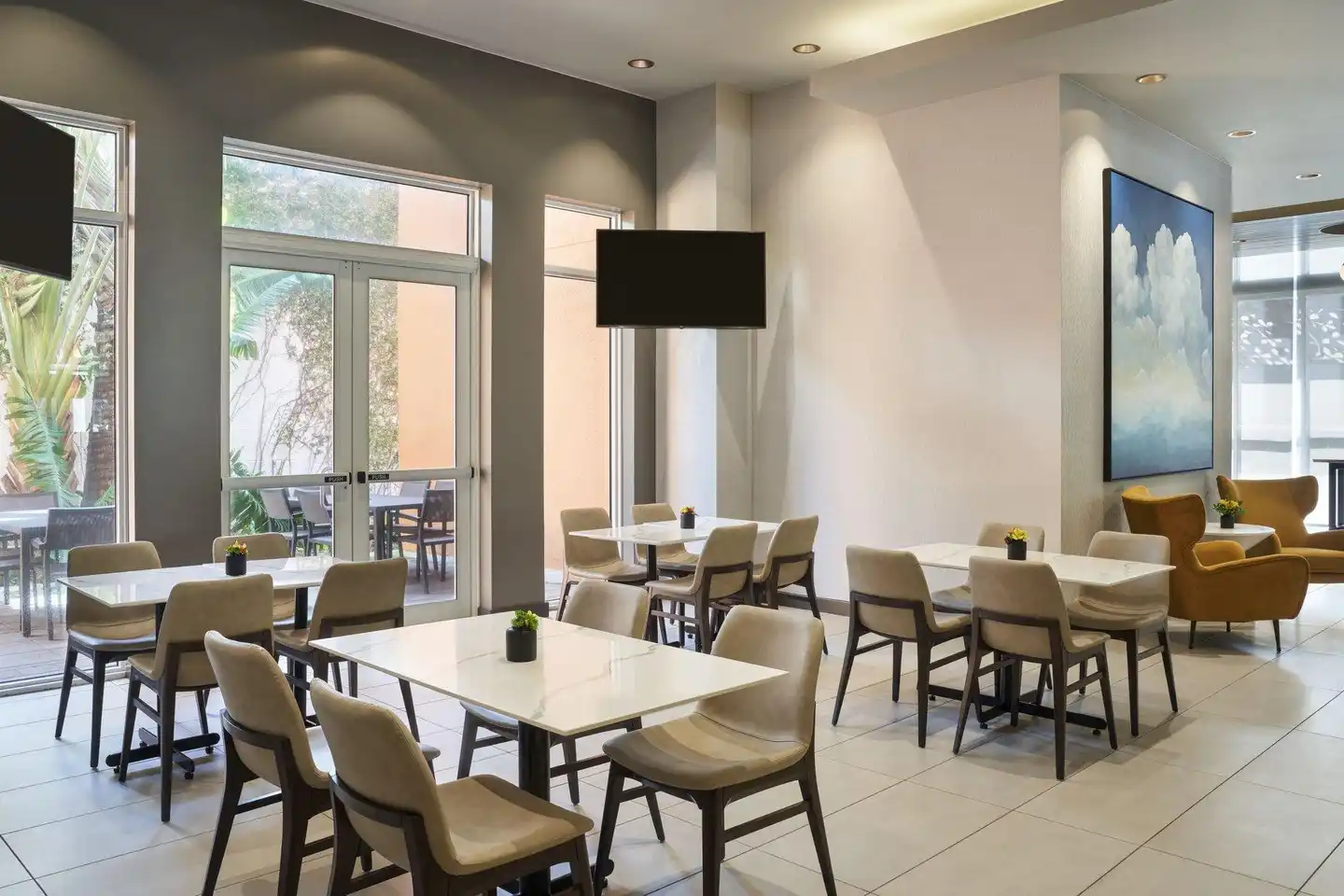 Residence Inn by Marriott West Palm Beach Downtown/CityPlace Area Restaurant