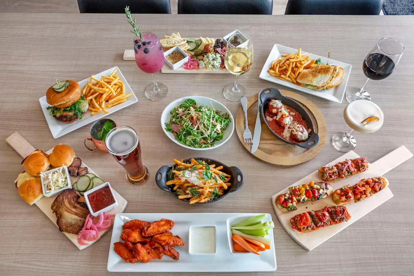 Cambria Hotel Spokane Airport Restaurant