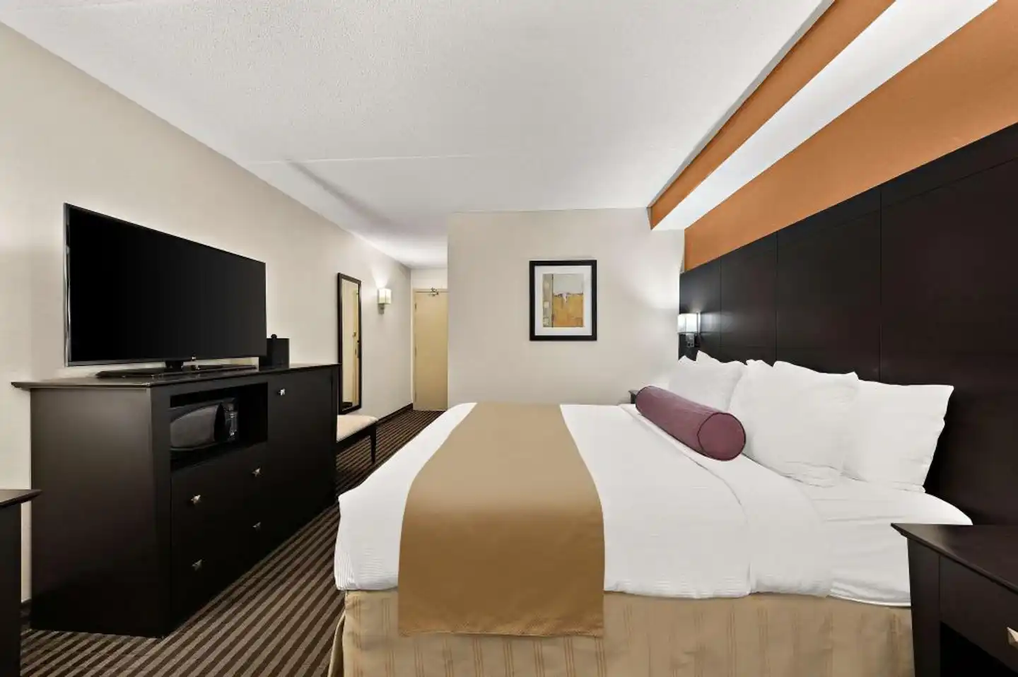 Best Western Plus Toronto North York Hotel & Suites Wohnbeispiel