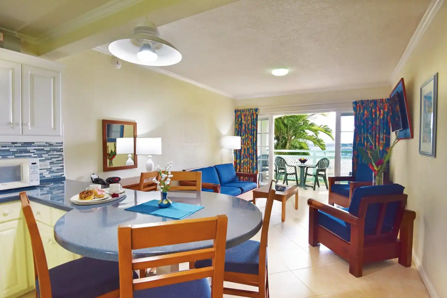 Blue Orchid Beach Hotel Wohnbeispiel
