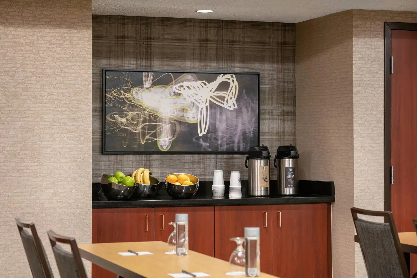 Courtyard by Marriott Las Vegas Convention Center Restaurant
