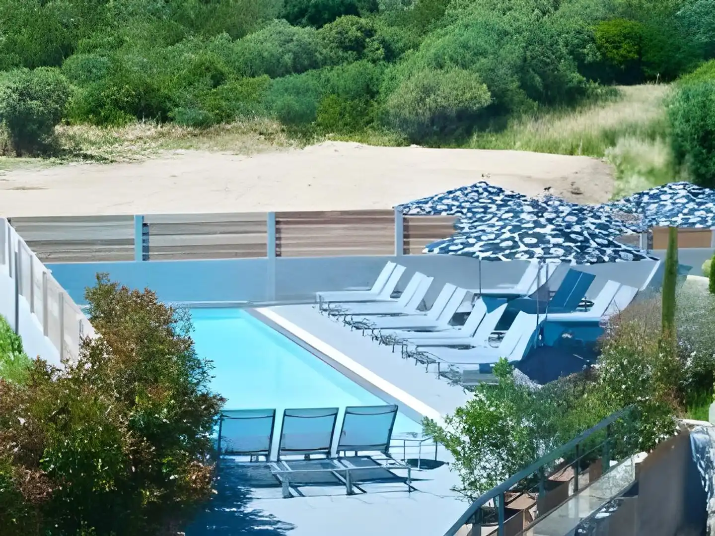 Le Golfe Pool