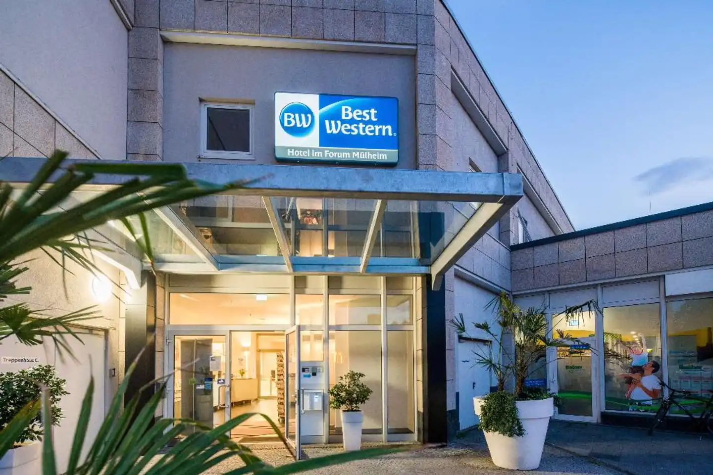 Best Western Hotel im Forum Mülheim Aussenansicht