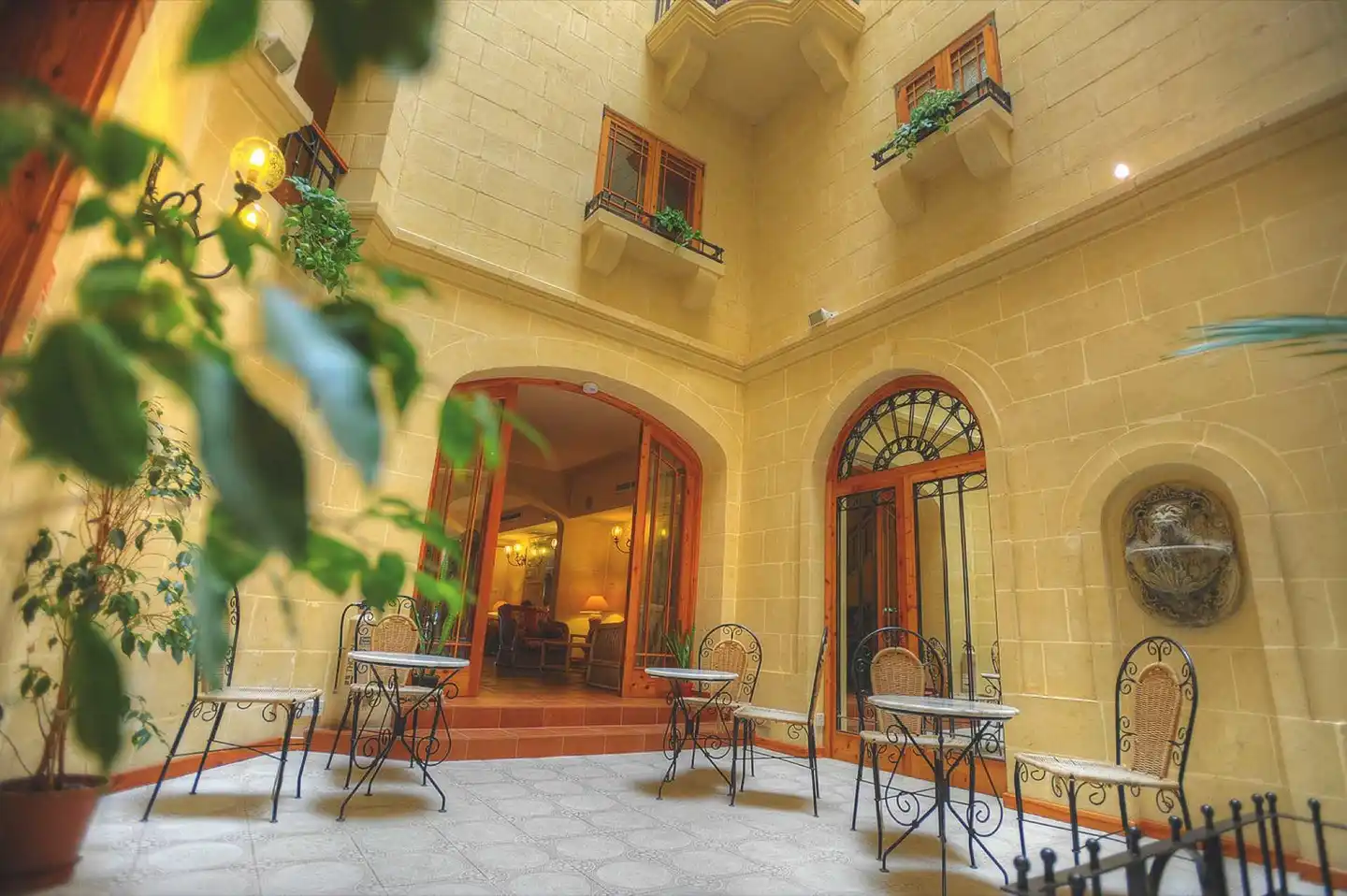 Saint Patrick's Hotel Lobby