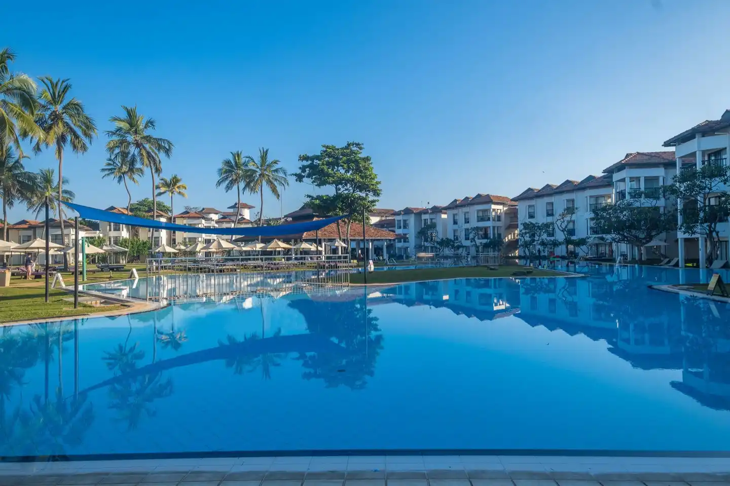 Club Hotel Dolphin Pool
