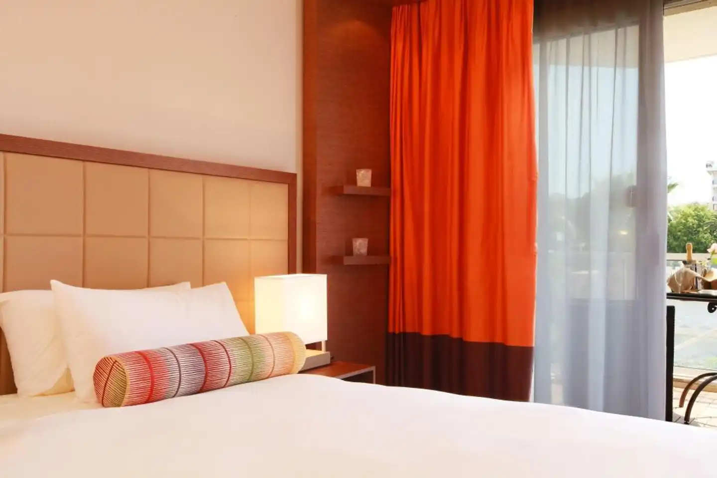 AC Hotel by Marriott Ambassadeur Antibes- Juan les Pins Wohnbeispiel