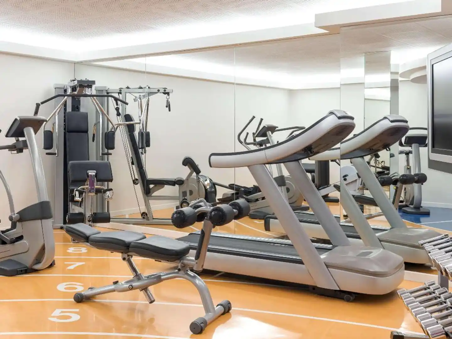 Novotel Genève Centre Hotel Sport und Entertainment