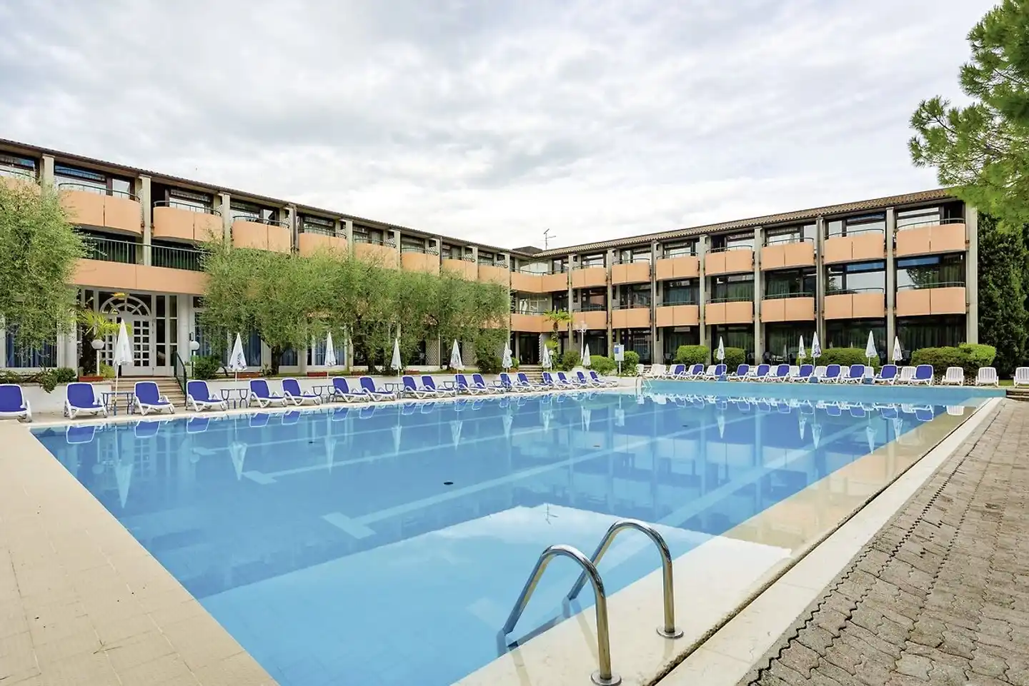 Hotelkomplex Palme Suite & Royal Pool