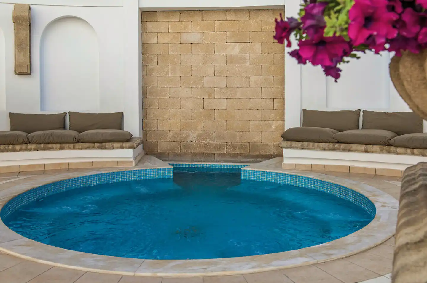 Mitsis Petit Palais Wellness