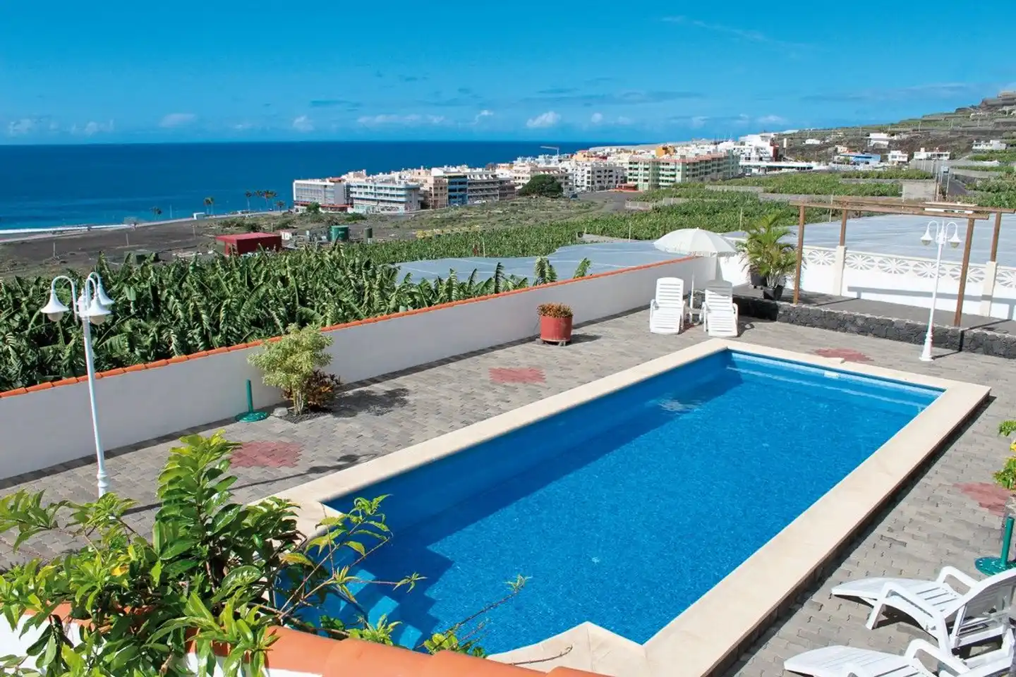 Solymar Pool