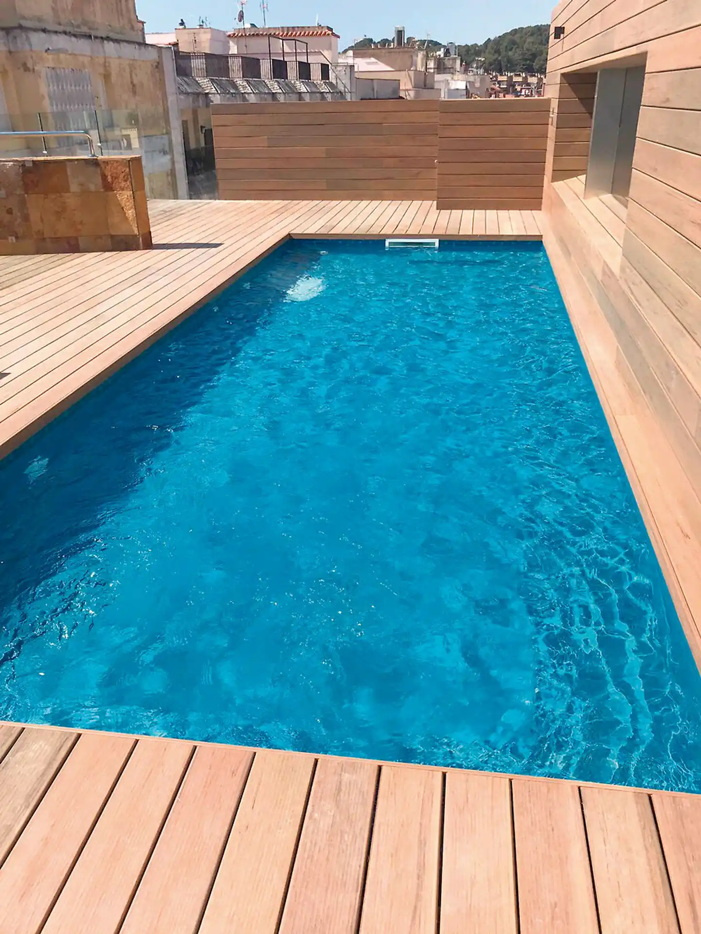 Metropol Pool