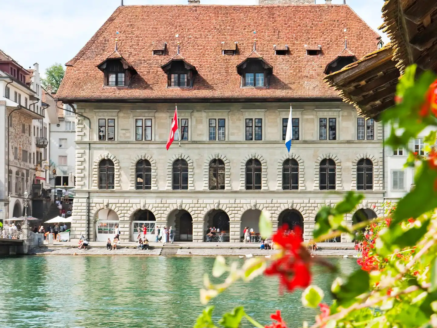 Ibis Styles Luzern City Pool