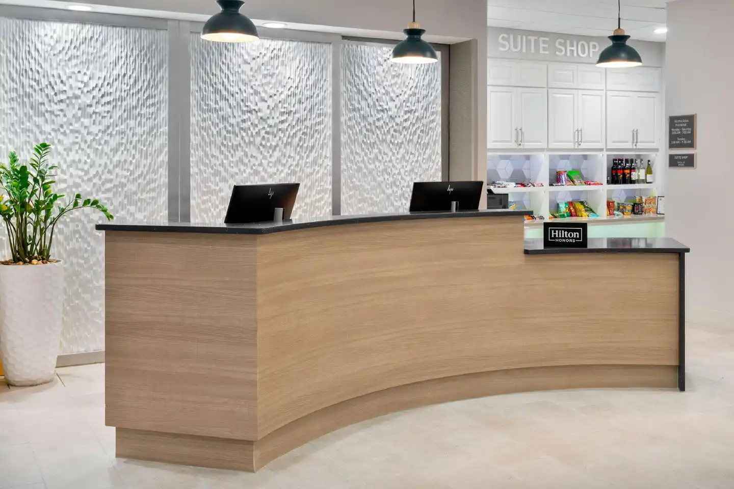 Homewood Suites by Hilton Orlando-Nearest to Univ Studios Lobby