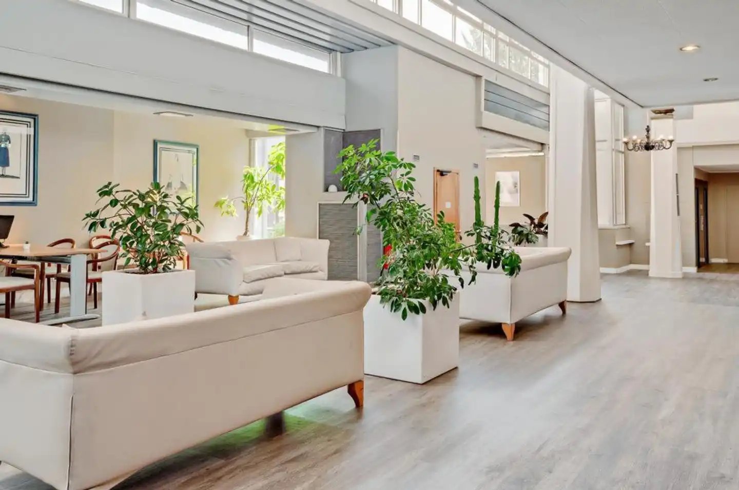 Italiana Hotels Florence Lobby