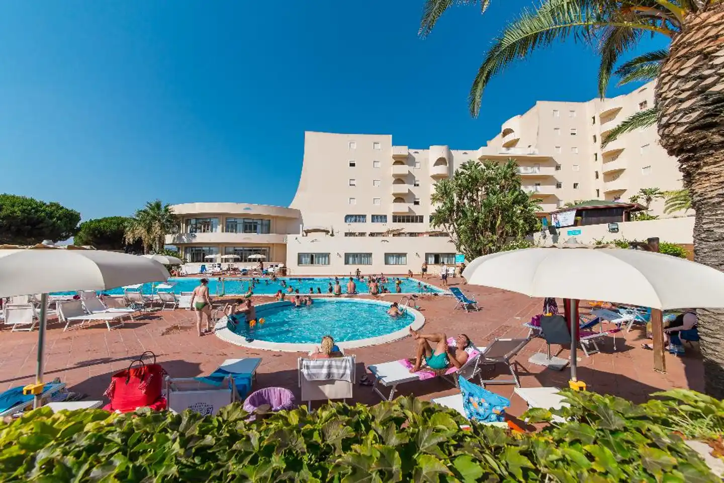 Paradise Beach Resort Pool