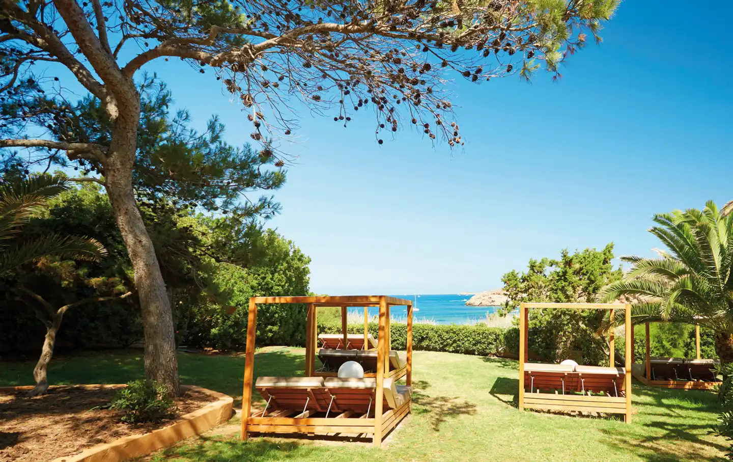 Insotel Club Tarida Playa Garten