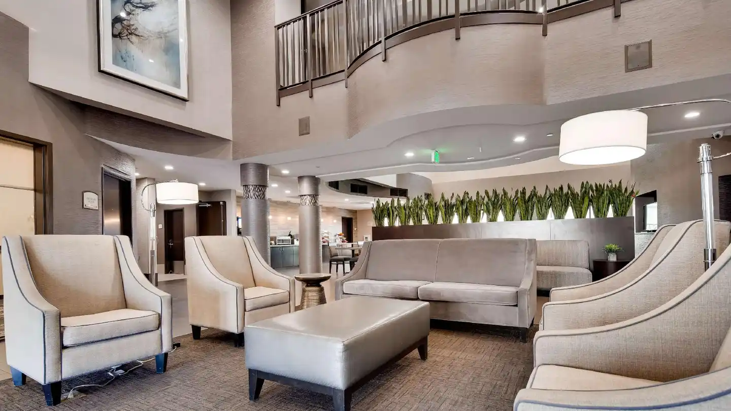Best Western Plus Saint Rose Parkway/Las Vegas South Lobby