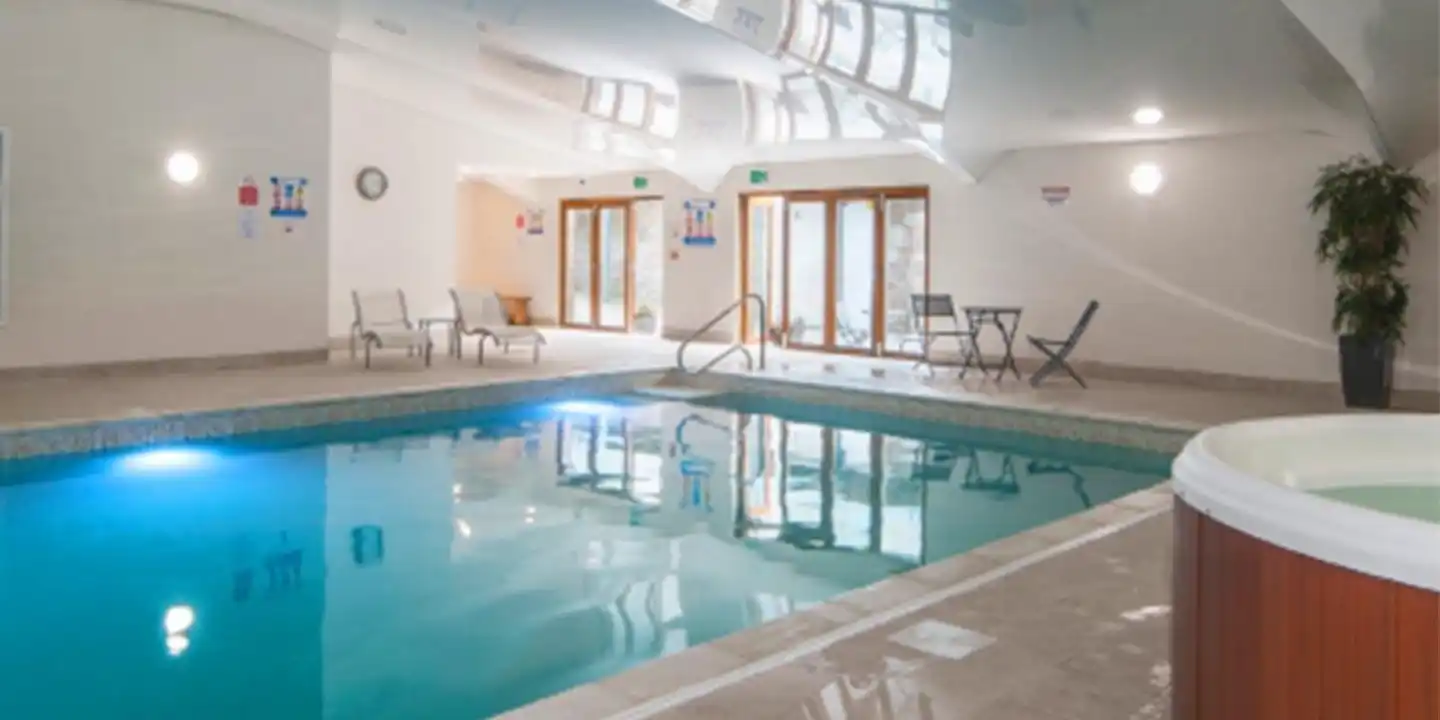 Cape Cornwall Club Hallenbad